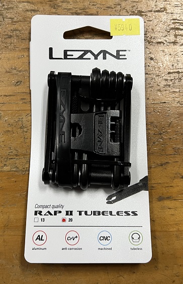 取寄) レザイン ラップ リ - 13 チューブレス Lezyne RAP II - 13