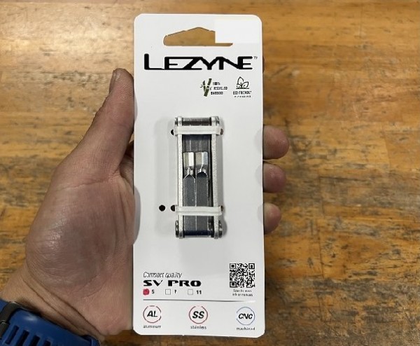 LEZYNE SV PRO 5